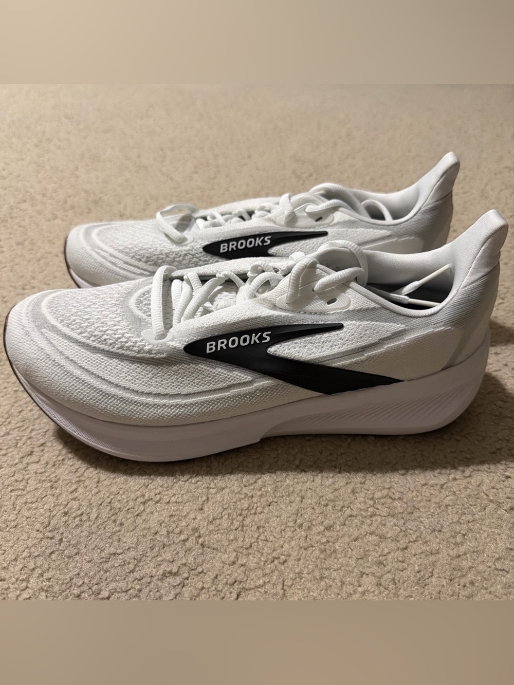 Brooks Revel Men’s Size 9D Shoes Sneakers Running Walking 1104991D135 NEW IN Box